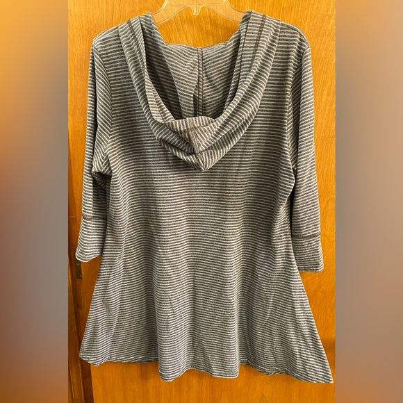 Women’s pullover - Picture 2 of 3